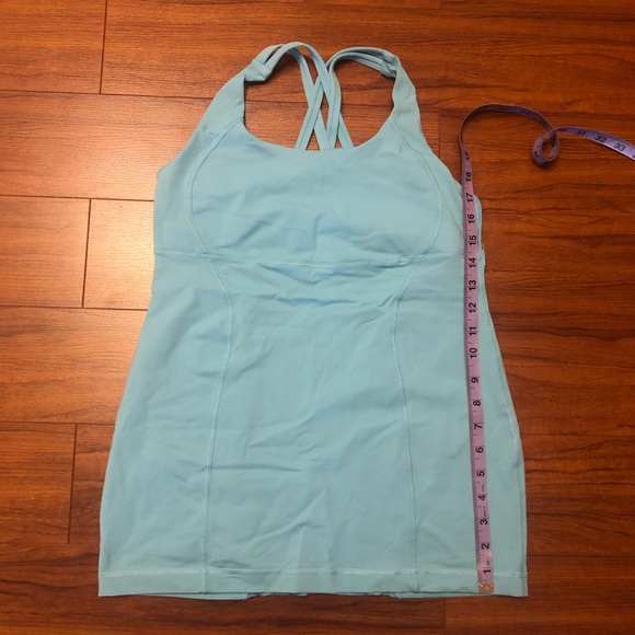 Lululemon top - Picture 2 of 4